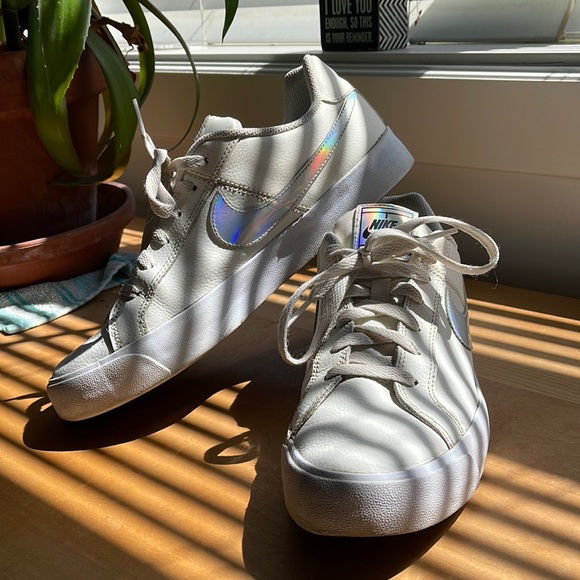 Nike Sneakers - Picture 5 of 7